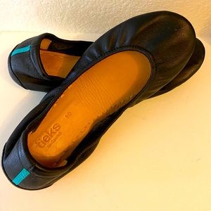 Black Matte Tieks Like New!